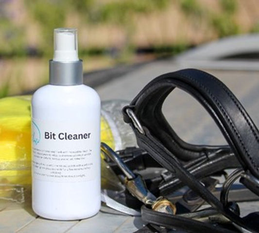 Liberte Bit Cleaning Spray